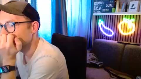 _whoisthatguy_ online show from July 12, 5:37 pm