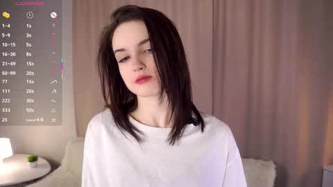 Anna online show from November 23, 9:31 am