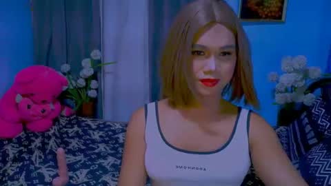 Snapshot of _xxbarbiee chatting on August 2, 7:23 pm Barbie online show from August 2, 7:23 pm