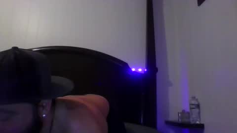 Snapshot of _your_pleasure__ chatting on February 1, 10:55 pm _your_pleasure__ online show from February 1, 10:55 pm