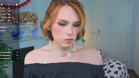 LITTLE FOX online show from February 5, 5:20 pm