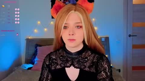 Snapshot of _yourfoxy_ chatting on January 17, 3:50 pm LITTLE FOX online show from January 17, 3:50 pm