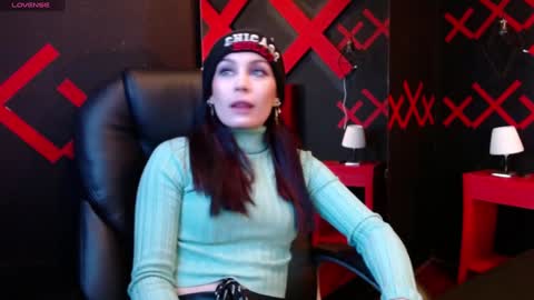 Snapshot of _yuyi chatting on January 24, 11:15 am Yuyi online show from January 24, 11:15 am