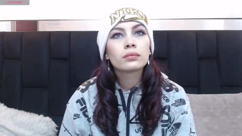 Snapshot of _yuyi chatting on January 29, 11:09 am Yuyi online show from January 29, 11:09 am