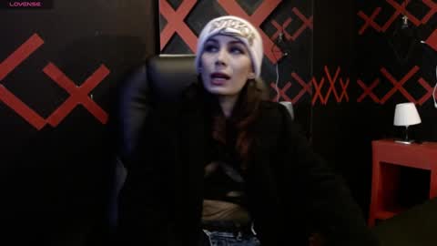 Snapshot of _yuyi chatting on January 30, 11:01 am Yuyi online show from January 30, 11:01 am