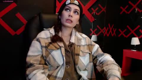 Snapshot of _yuyi chatting on February 15, 11:17 am Yuyi online show from February 15, 11:17 am