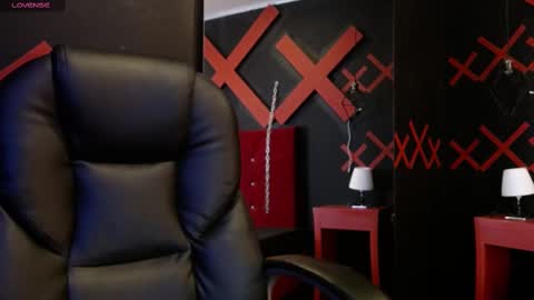 Snapshot of _yuyi chatting on March 6, 11:14 am Yuyi online show from March 6, 11:14 am