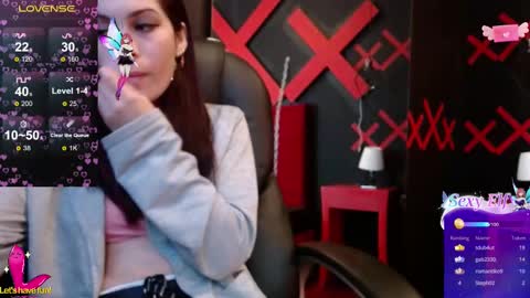 Snapshot of _yuyi chatting on March 9, 2:21 pm Yuyi online show from March 9, 2:21 pm