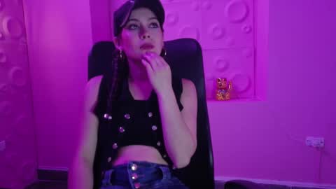 Snapshot of _yuyi chatting on November 10, 12:26 pm Yuyi online show from November 10, 12:26 pm