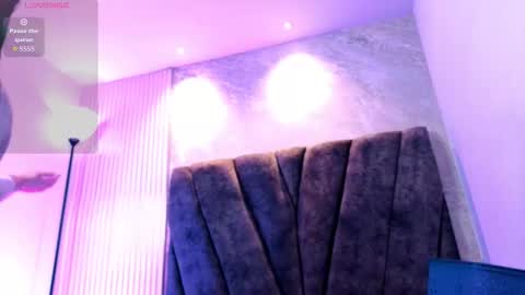 zoe online show from February 23, 12:02 pm