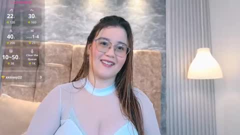 zoe online show from March 6, 11:39 am