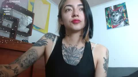 Zoe  online show from December 13, 12:06 pm