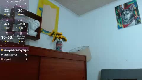 Zoe  online show from February 5, 10:30 am