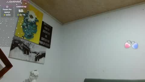 Zoe  online show from April 29, 9:46 am