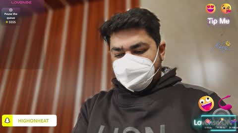 Snapshot of a4h_odin chatting on December 17, 9:04 am Sleepy owl online show from December 17, 9:04 am