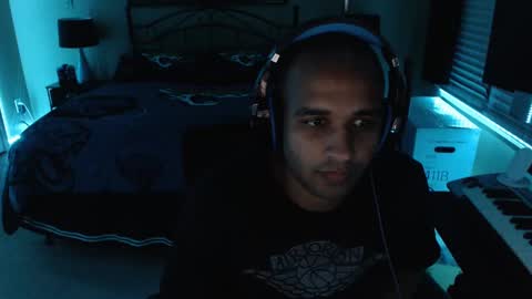 a4orce online show from December 19, 2:12 am