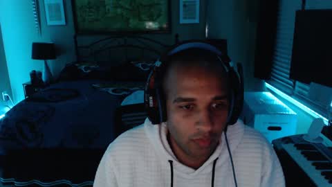 a4orce online show from December 22, 4:06 am