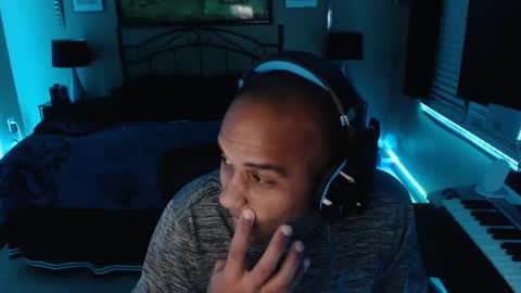 a4orce online show from February 11, 2:25 am