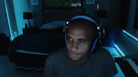 a4orce online show from September 9, 1:49 am