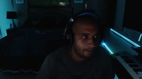 a4orce online show from October 9, 12:19 am