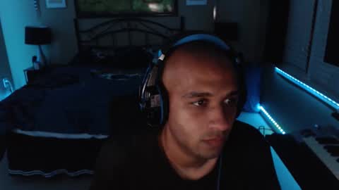 a4orce online show from March 14, 2:39 am