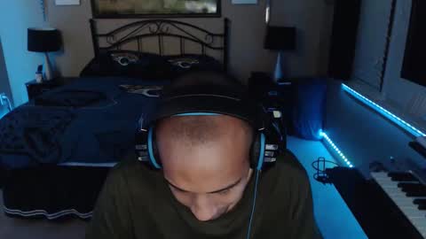 a4orce online show from March 21, 2:05 am