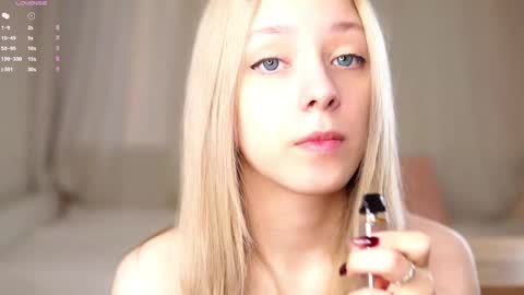 Luna online show from February 25, 1:37 am