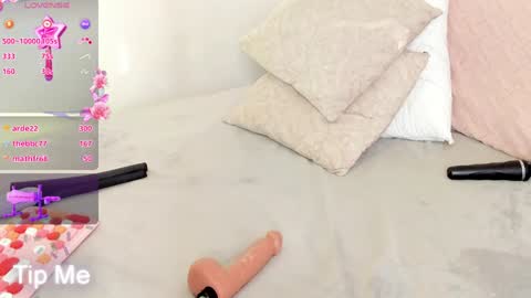 Alexandra  online show from January 20, 12:39 pm