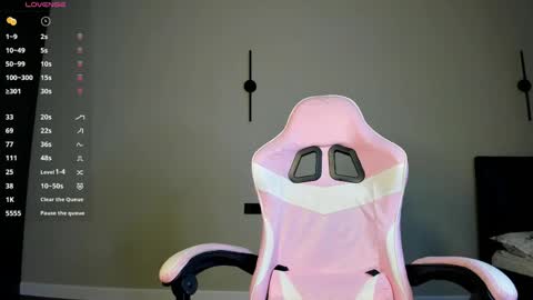 Anny online show from April 14, 11:05 am