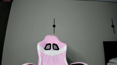 Anny online show from April 17, 11:02 am