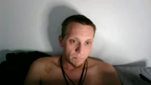 A Bored Dragon online show from November 27, 9:06 pm