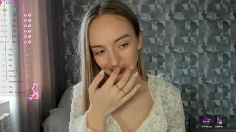 Adelina online show from April 22, 7:44 am