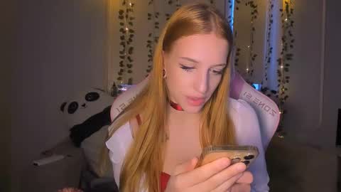 Snapshot of a_nice chatting on February 9, 6:17 am Anice online show from February 9, 6:17 am