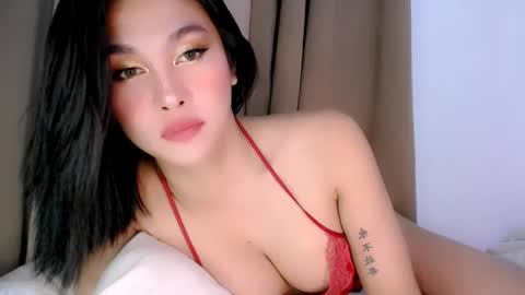 Snapshot of a_r_a_ chatting on March 6, 9:00 pm a_r_a_ online show from March 6, 9:00 pm