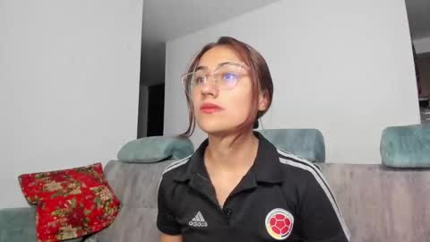 Snapshot of a_sexy_couple__ chatting on January 10, 2:04 am A Sexy Couple online show from January 10, 2:04 am