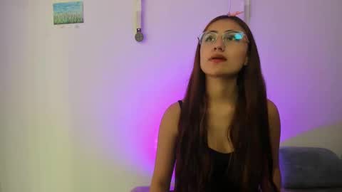 Snapshot of a_sexy_couple__ chatting on January 27, 7:56 pm A Sexy Couple online show from January 27, 7:56 pm