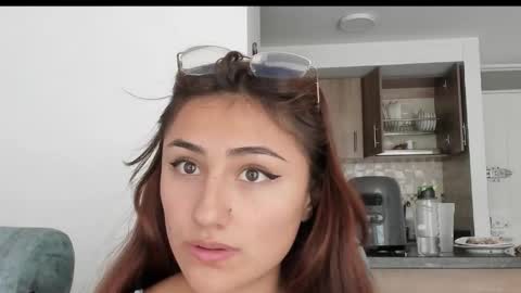 Snapshot of a_sexy_couple__ chatting on February 9, 6:37 pm A Sexy Couple online show from February 9, 6:37 pm