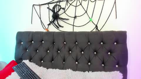 Snapshot of a_sexy_couple__ chatting on October 16, 7:26 pm A Sexy Couple online show from October 16, 7:26 pm