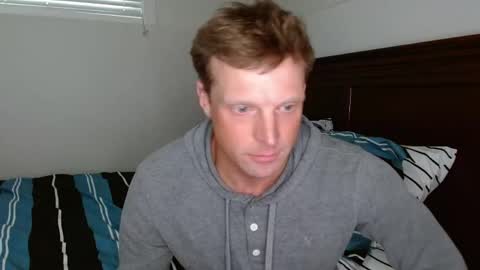 Snapshot of a_spyder chatting on May 2, 1:21 am a_spyder online show from May 2, 1:21 am