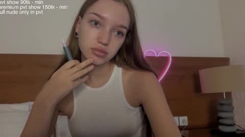 aaangel_dust online show from February 27, 10:15 am