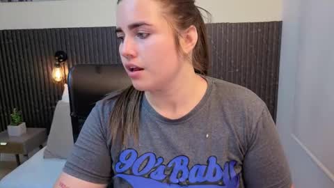 Abby Lee  online show from March 29, 7:03 pm