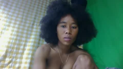 Snapshot of aadienne chatting on May 26, 12:23 pm aadienne online show from May 26, 12:23 pm