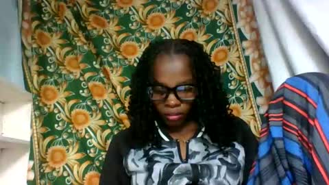 Snapshot of aadienne chatting on June 9, 6:08 pm aadienne online show from June 9, 6:08 pm