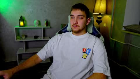 Alex online show from December 11, 10:14 am