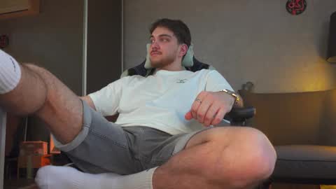 Alex online show from October 16, 7:31 am