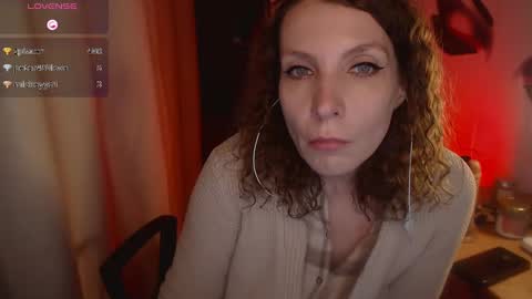 Snapshot of aamazingjoi chatting on January 5, 3:32 am Katie online show from January 5, 3:32 am