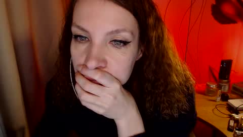 Snapshot of aamazingjoi chatting on January 18, 3:20 am Katie online show from January 18, 3:20 am