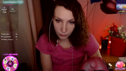 Snapshot of aamazingjoi chatting on February 24, 4:26 pm Katie online show from February 24, 4:26 pm