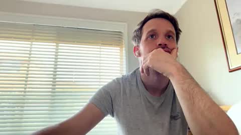 Kris online show from March 8, 10:13 pm