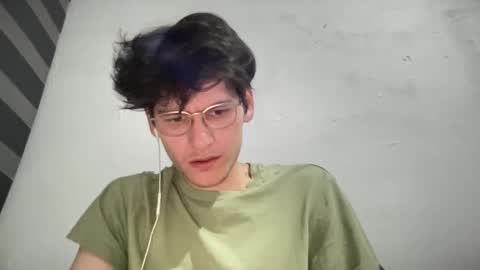 Snapshot of aandyf chatting on January 30, 2:16 am Andy online show from January 30, 2:16 am